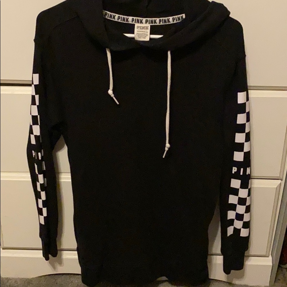 Women’s PINK oversized sweatshirt